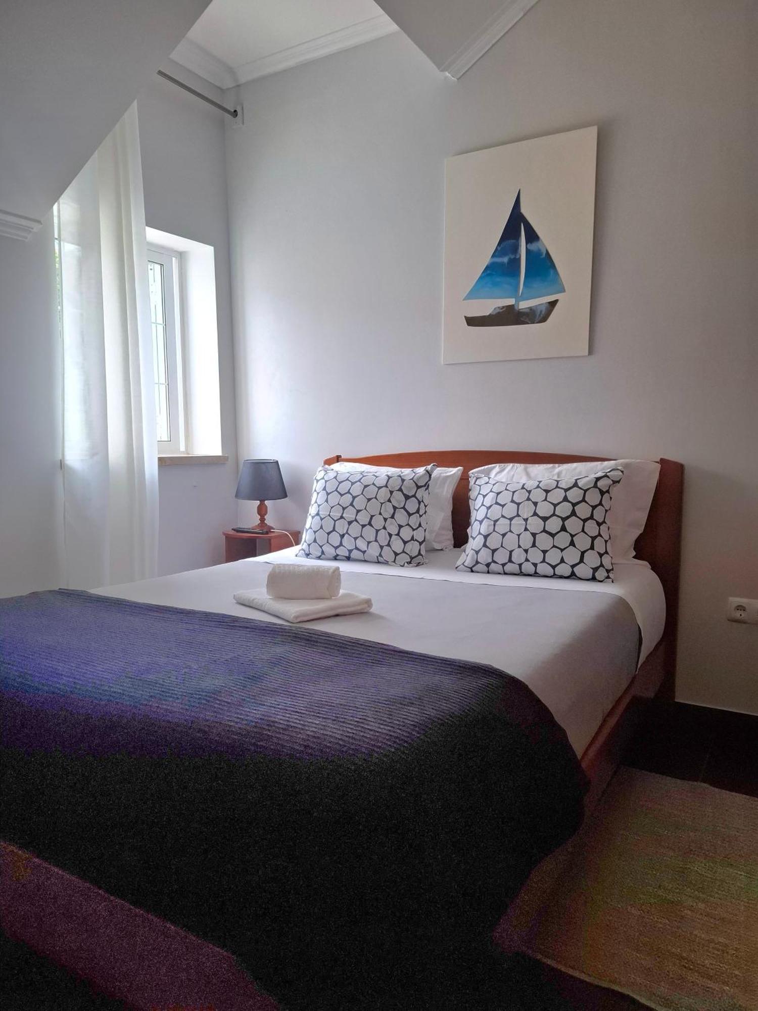 Guesthouse Verissimo Nazare Ngoại thất bức ảnh